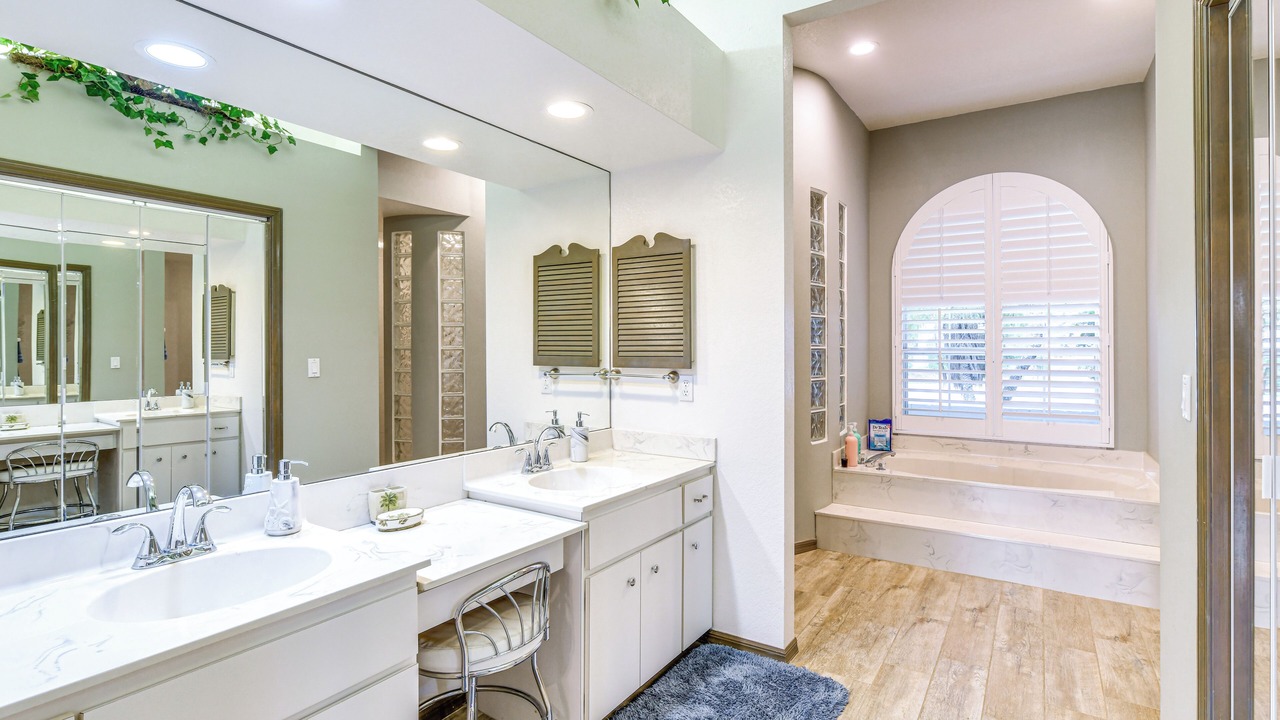 Photo of Bathroom in Port Charlotte