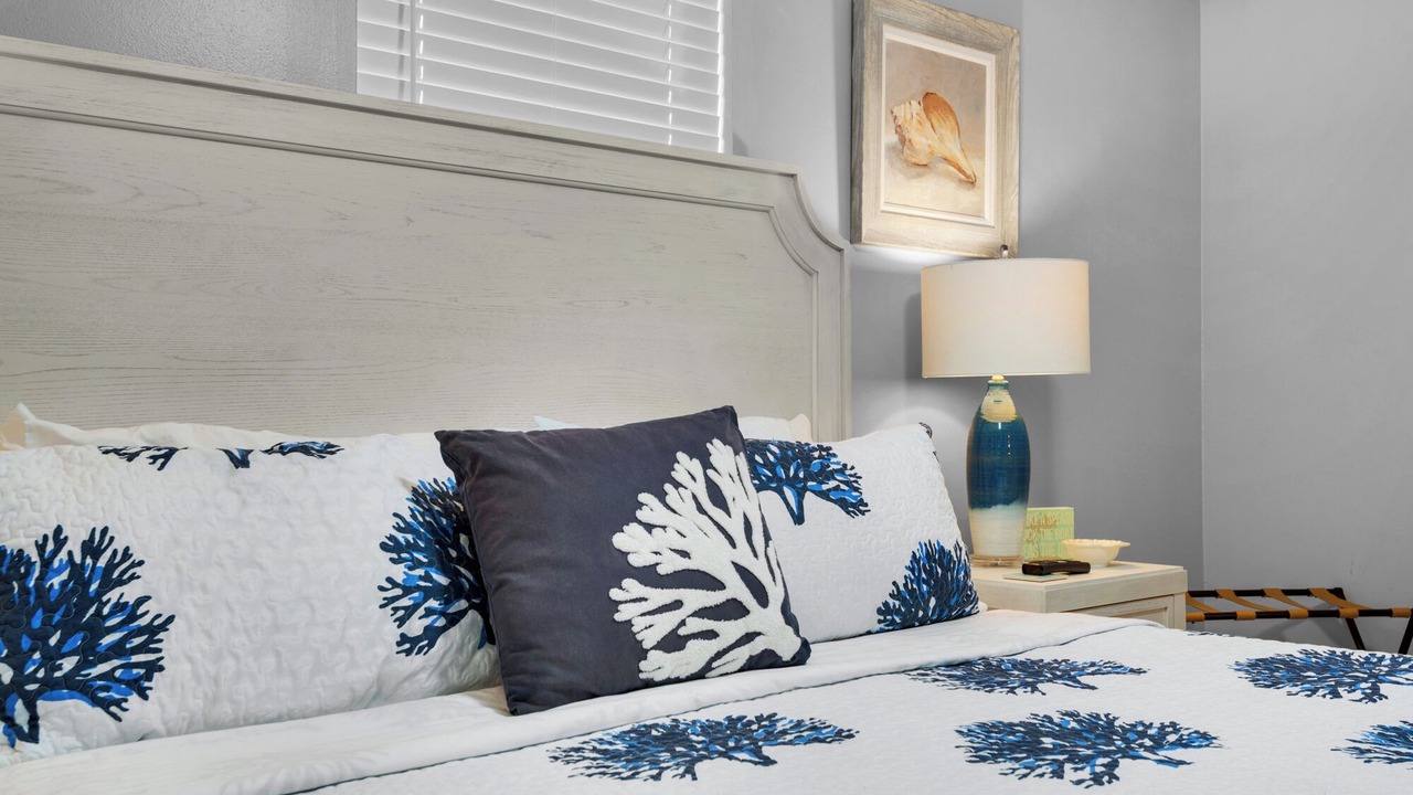 Photo of Bedroom in Crystal Beach