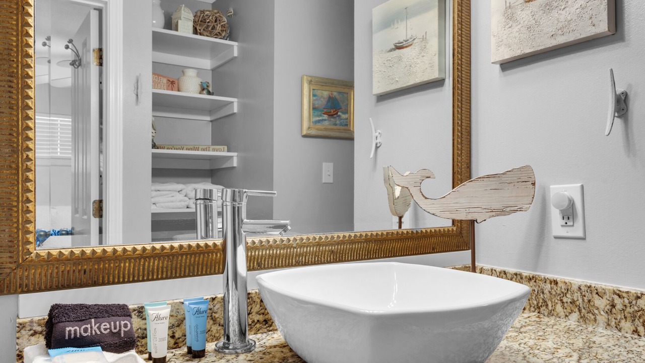 Photo of Bathroom in Crystal Beach