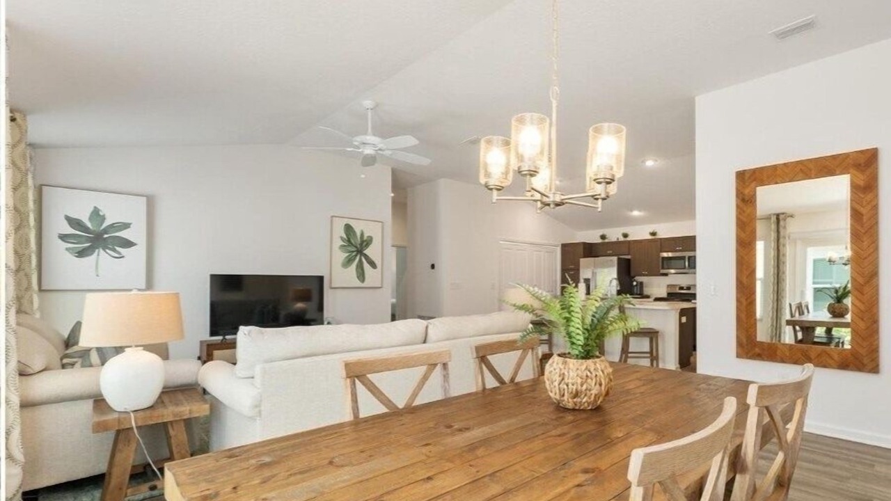 Photo of Livingroom in Okahumpka