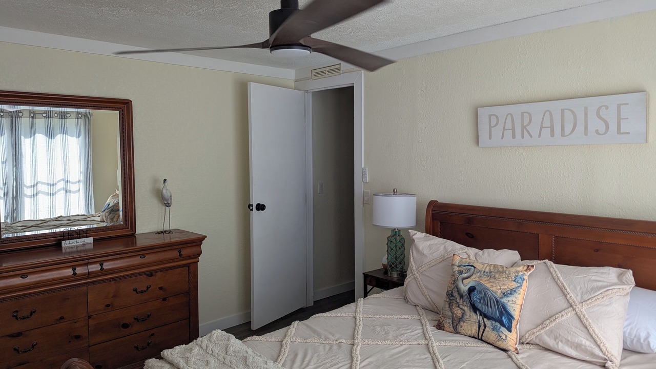 Photo of Bedroom in Salem