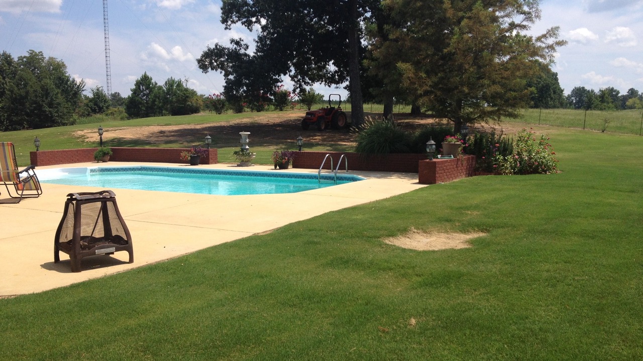Photo of Outdoor in Starkville