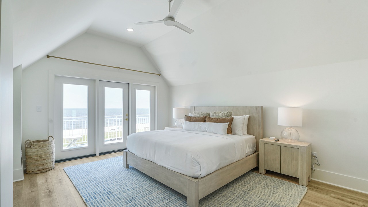 Photo of Bedroom in Henderson Point