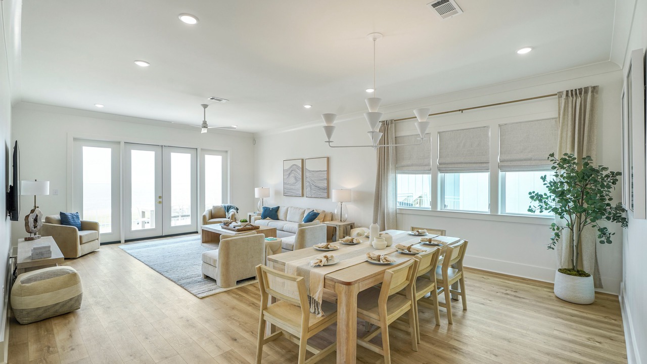 Photo of Livingroom in Henderson Point