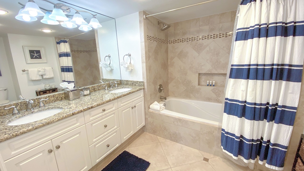 Photo of Bathroom in Punta Rassa