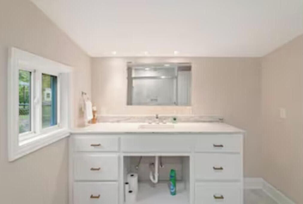 Photo of Bathroom in Hattiesburg