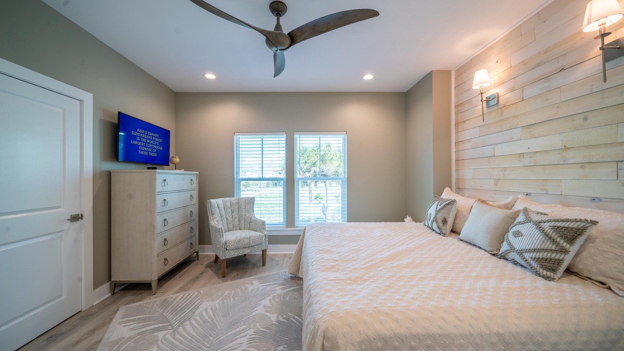 Photo of Bedroom in Mexico Beach