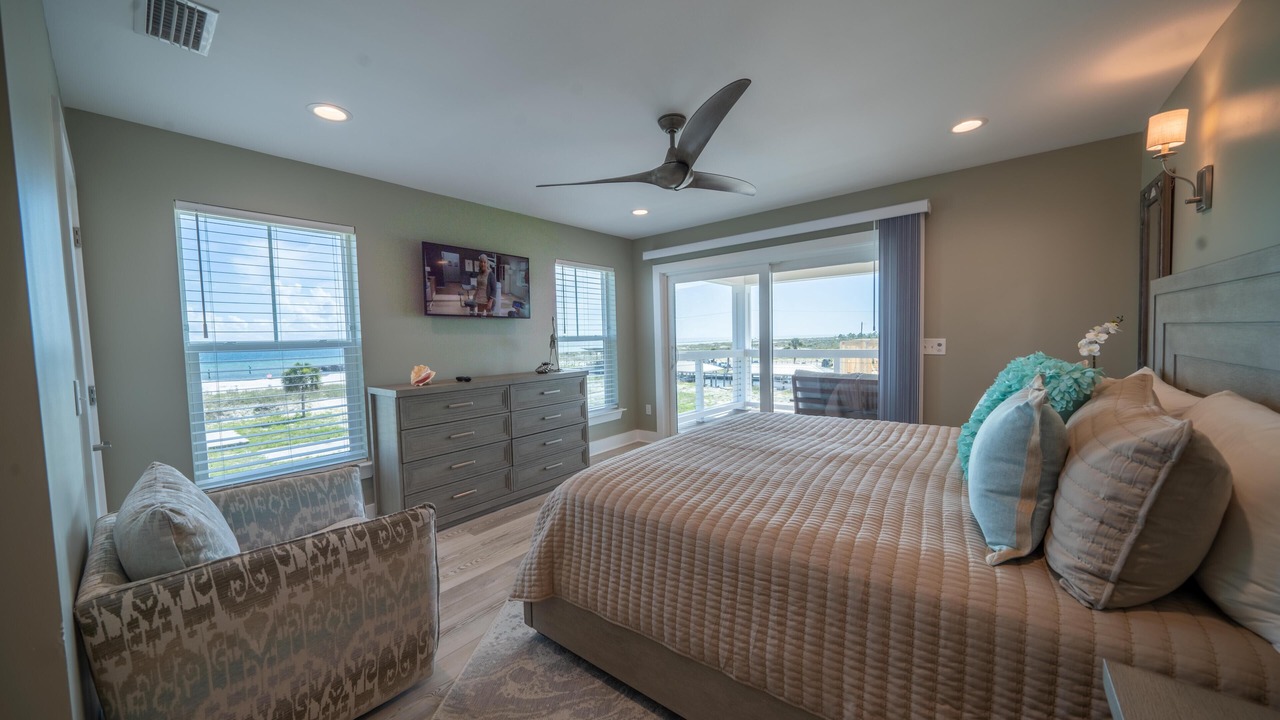 Photo of Bedroom in Mexico Beach