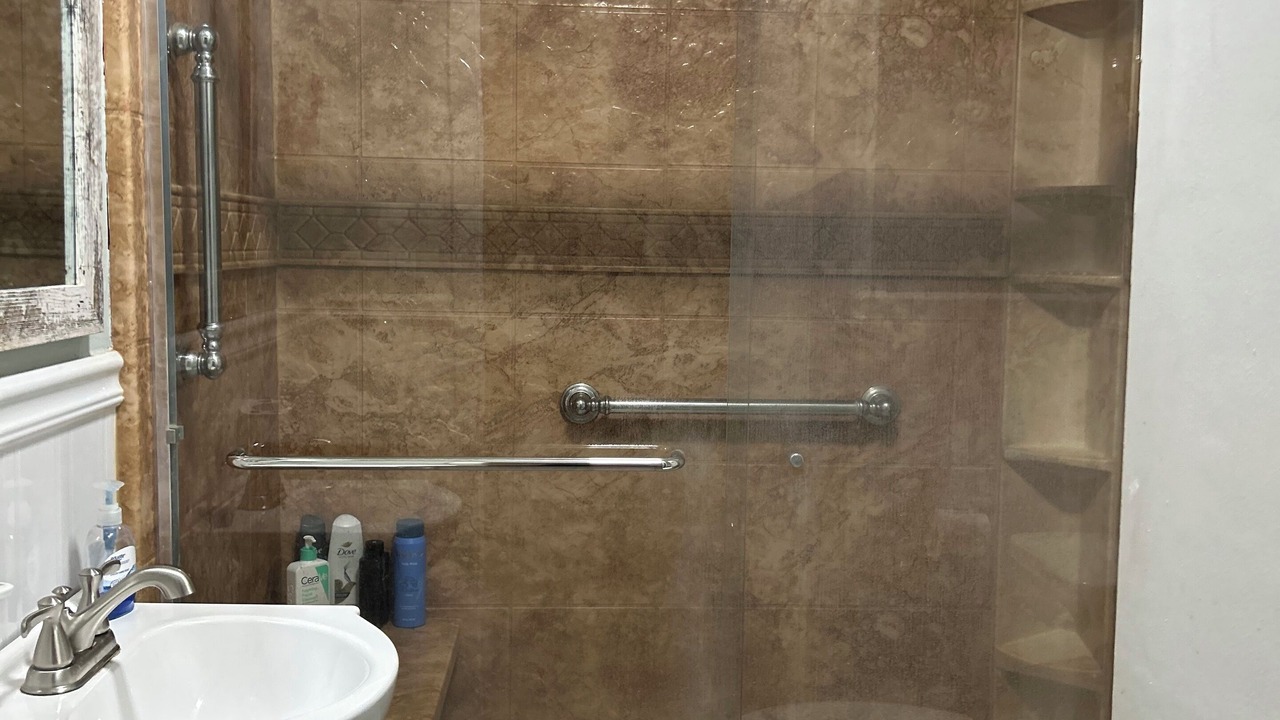 Photo of Bathroom in Mansura