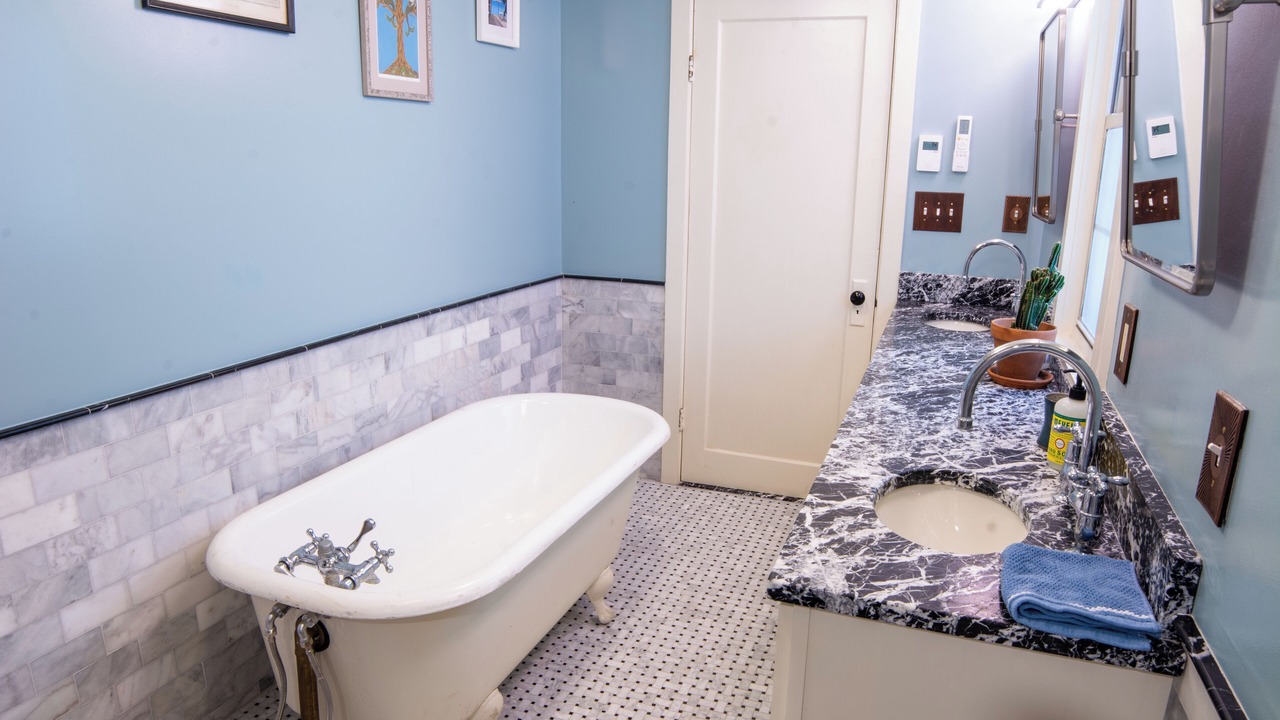 Photo of Bathroom in Faubourg Marigny