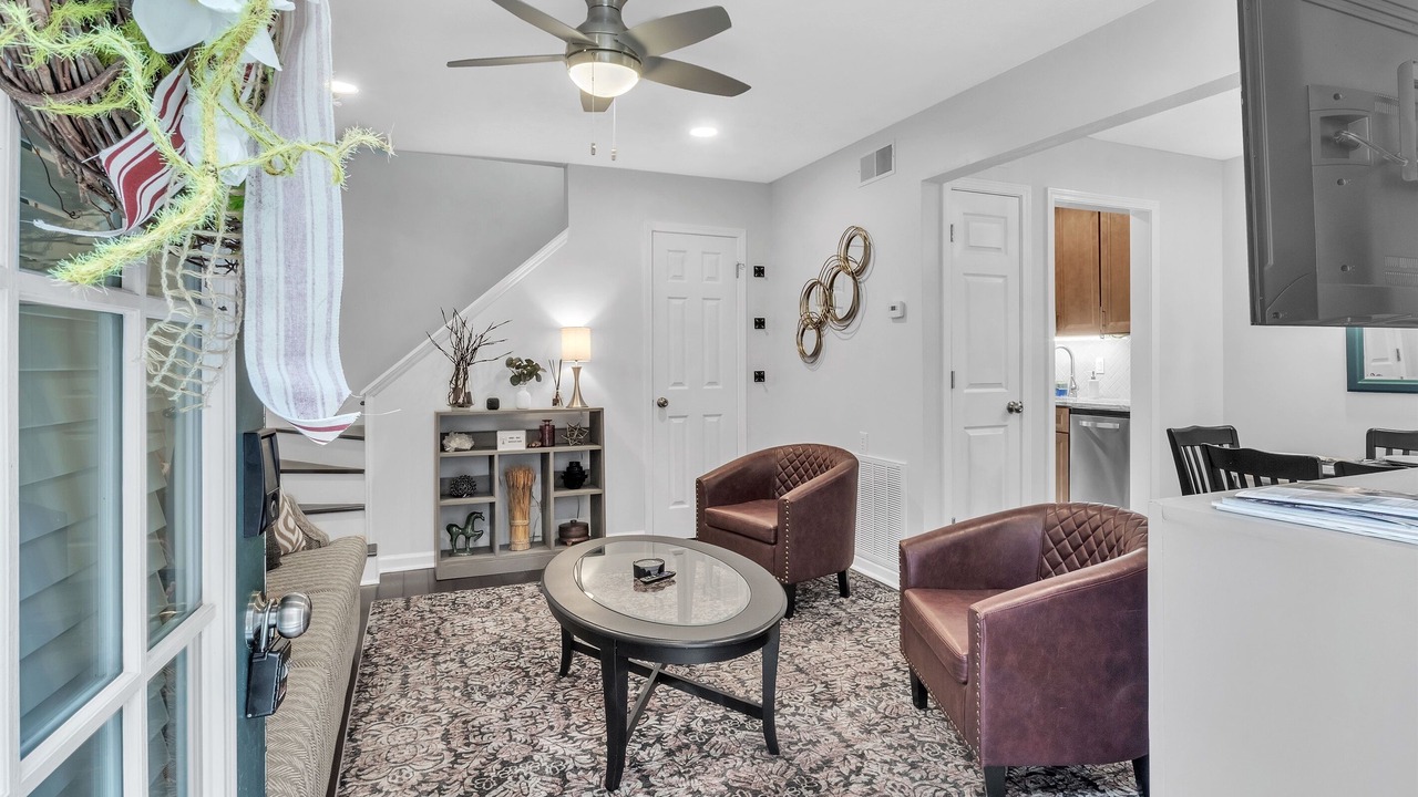 Photo of Livingroom in Starkville