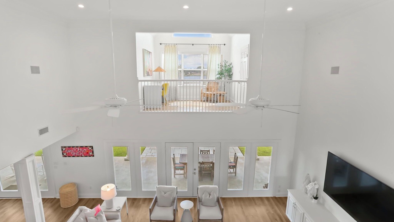 Photo of Livingroom in Oscar