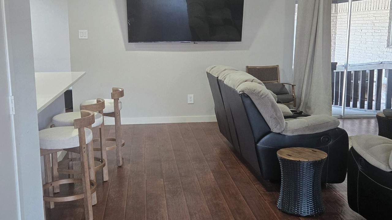 Photo of Livingroom in Oak Cliff