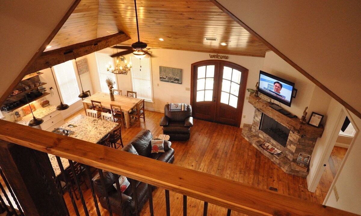 Photo of Bedroom in Hackberry