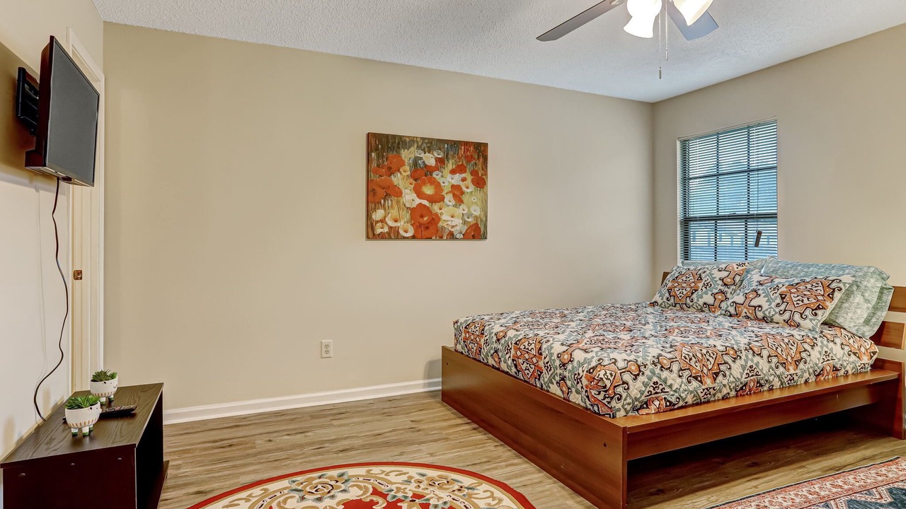 Photo of Bedroom in Southside