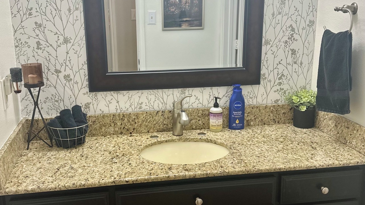 Photo of Bathroom in Hawkins