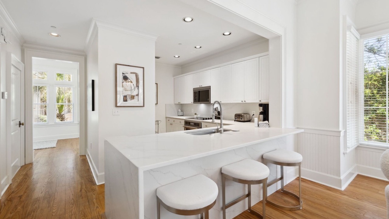 Photo of Kitchen in Beach District