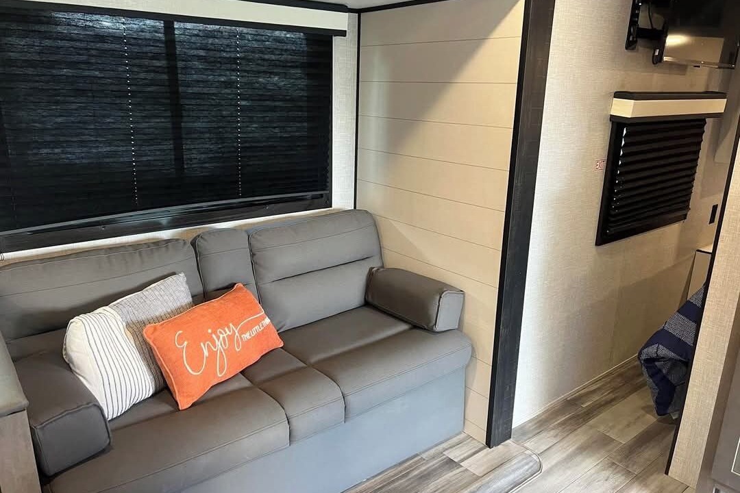 Photo of Livingroom in Port St. Joe