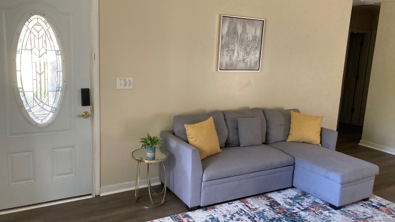 Photo of Livingroom in Flowood