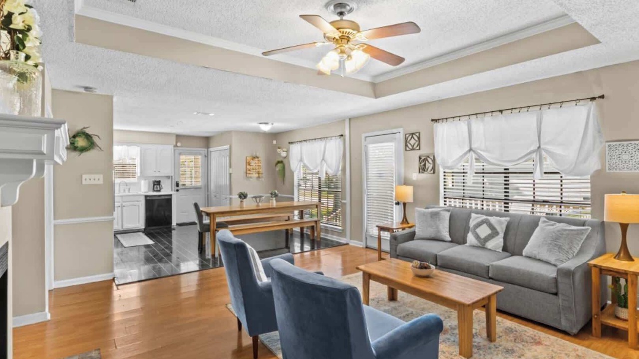 Photo of Livingroom in South Baton Rouge