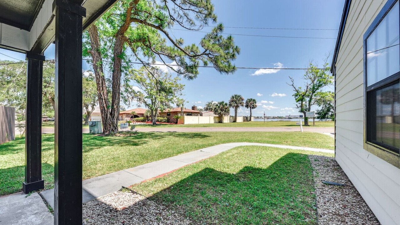 Photo of Outdoor in Northside