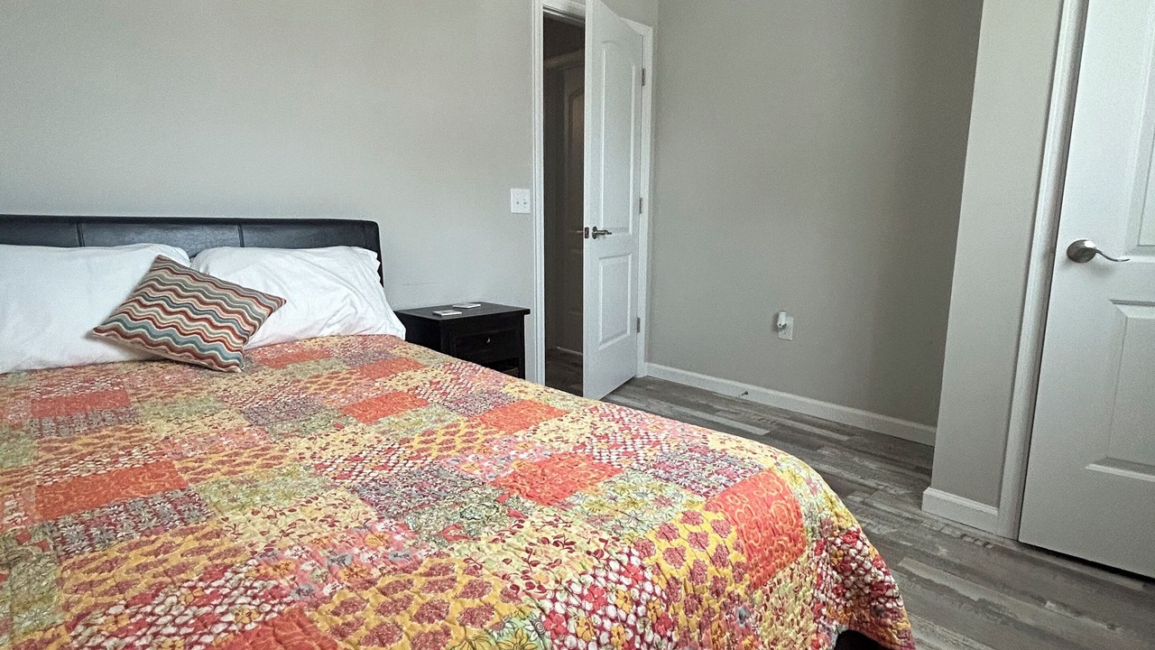 Photo of Bedroom in Lynn Haven
