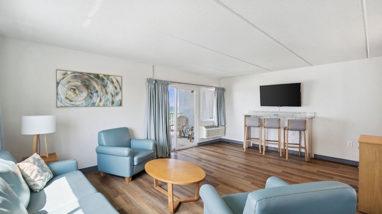 Photo of Livingroom in Fort Bay