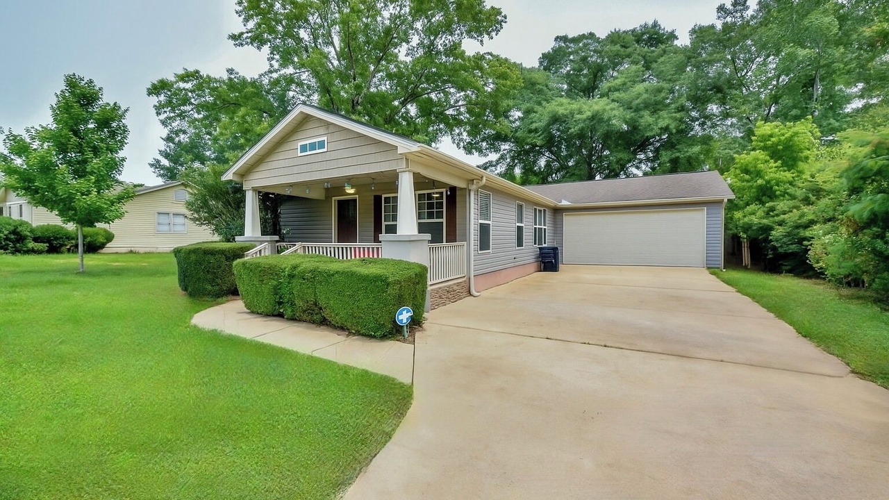 Photo of Outdoor in Northport