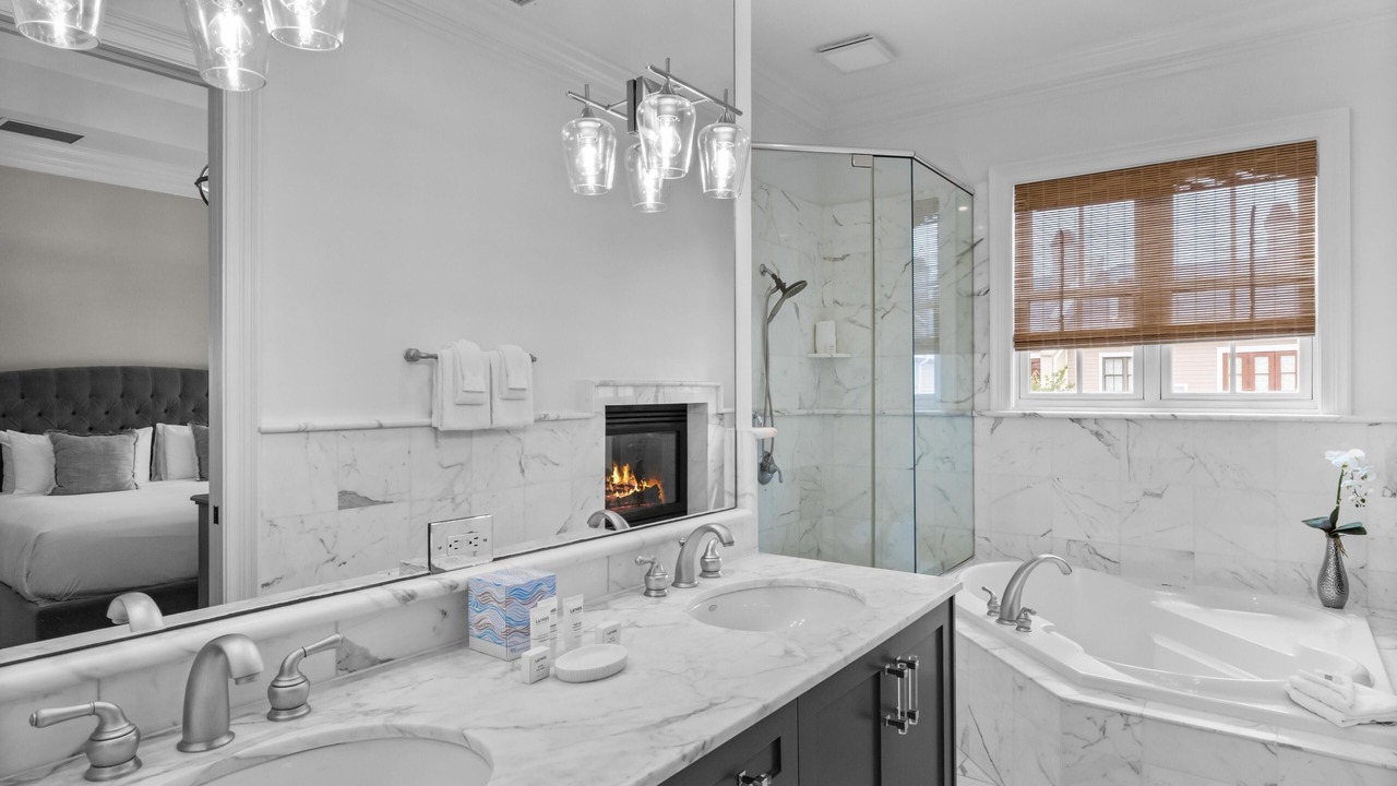 Photo of Bathroom in Villa Lago