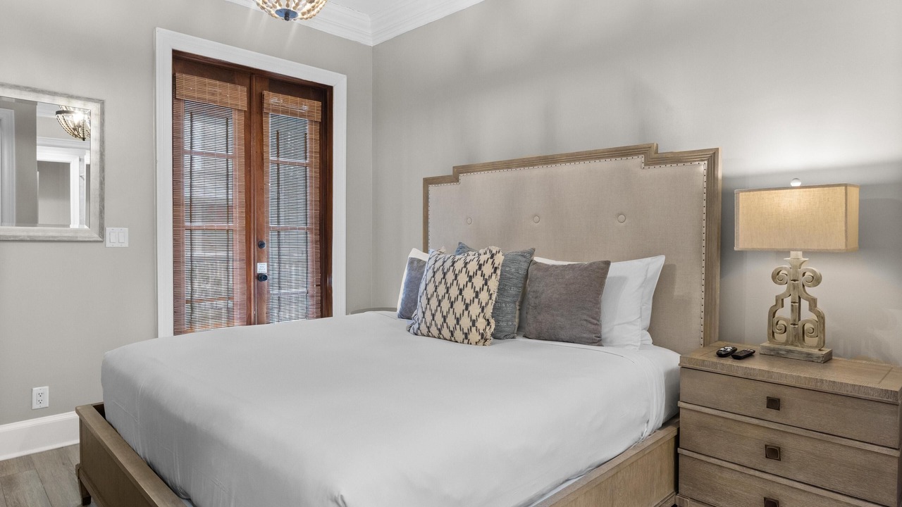 Photo of Bedroom in Villa Lago