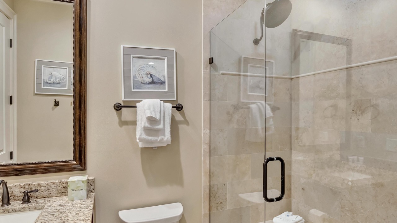 Photo of Bathroom in Villa Lago