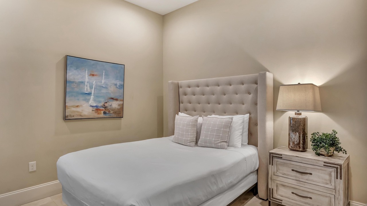 Photo of Bedroom in Villa Lago