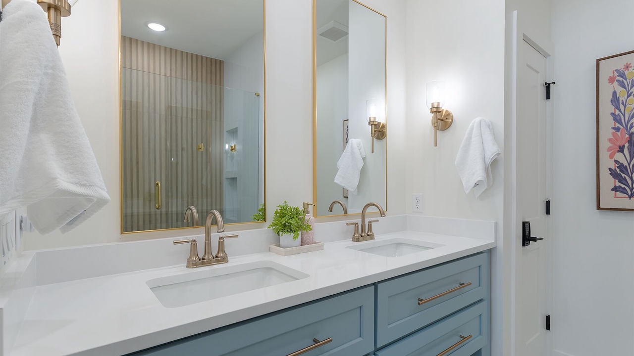 Photo of Bathroom in Kiska Beach