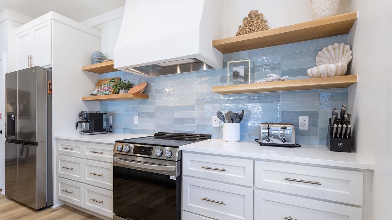 Photo of Kitchen in Kiska Beach
