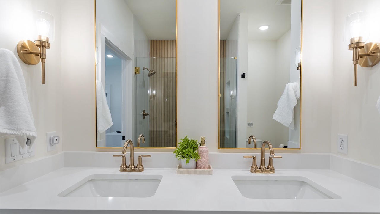 Photo of Bathroom in Kiska Beach