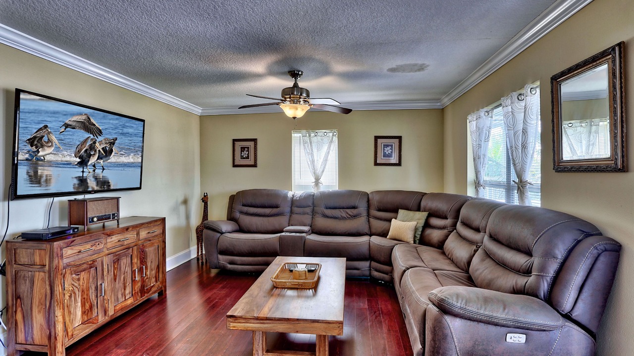 Photo of Livingroom in Gulfport