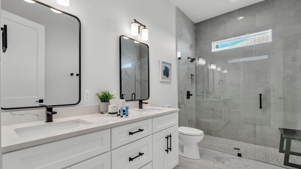 Photo of Bathroom in Bahama Beach