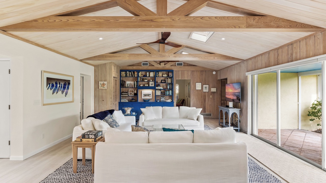 Photo of Livingroom in Boca Grande
