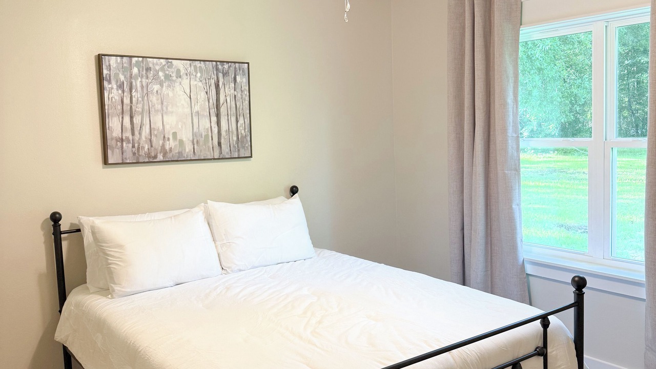 Photo of Bedroom in Voth