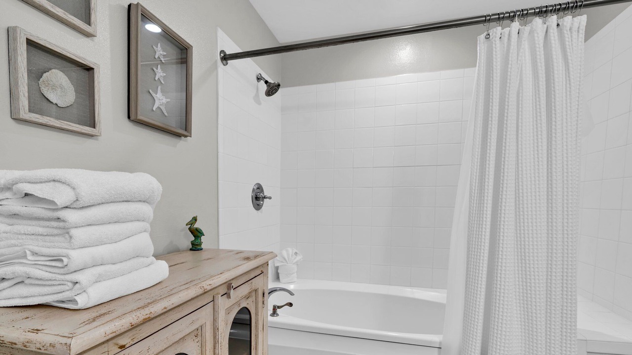 Photo of Bathroom in Gulf Place