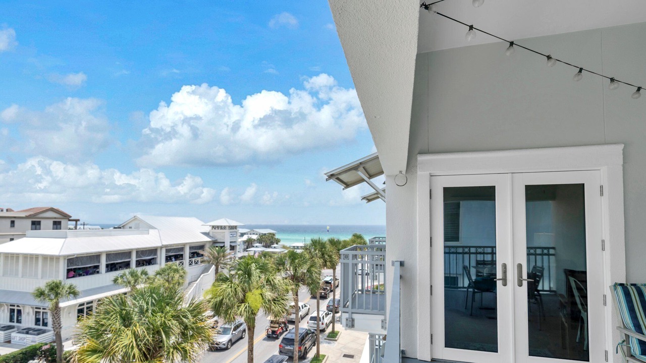 Photo of Patio Balcony in Gulf Place