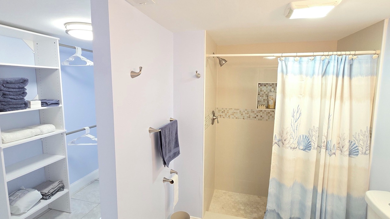 Photo of Bathroom in Lely Golf Estates