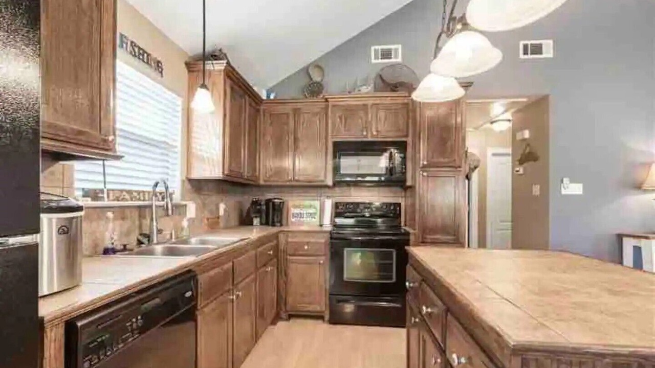 Photo of Kitchen in Maurepas