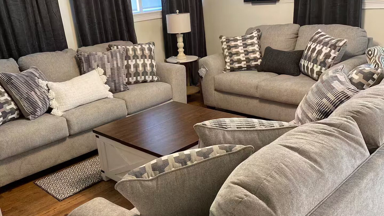 Photo of Livingroom in Haleyville