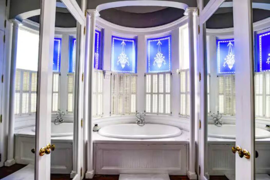 Photo of Bathroom in Seventh Ward