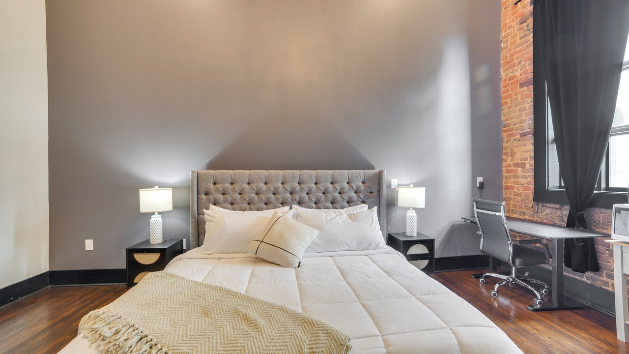Photo of Bedroom in Marshall