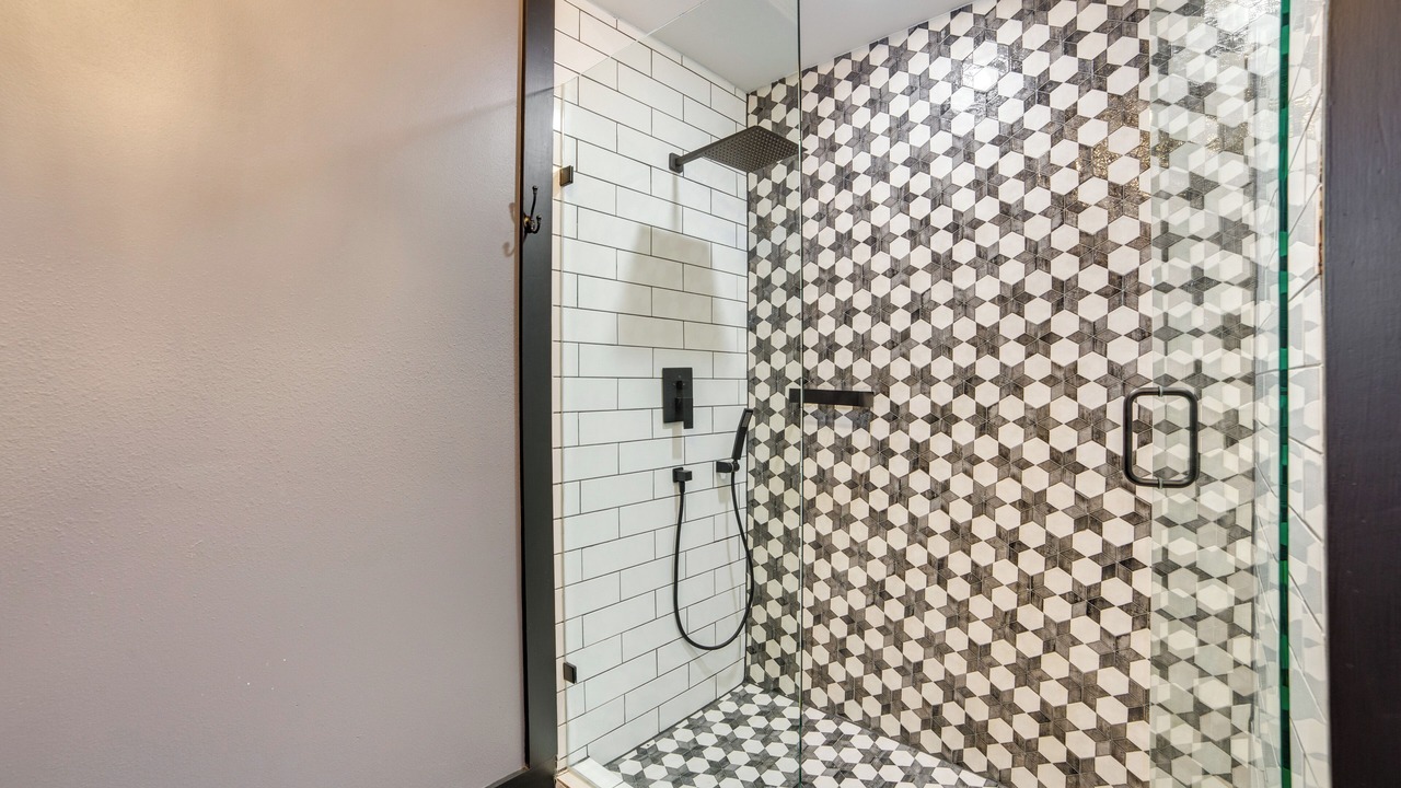 Photo of Bathroom in Marshall