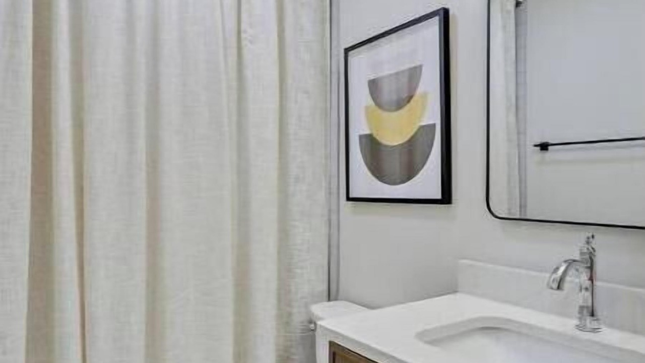 Photo of Bathroom in Downtown Jackson