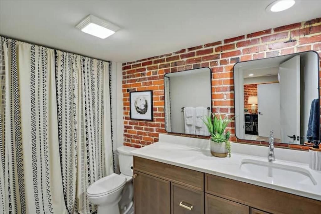 Photo of Bathroom in Downtown Jackson