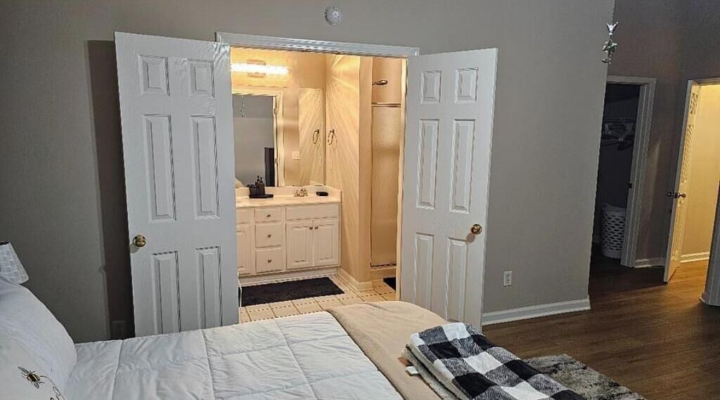 Photo of Bedroom in Alabaster